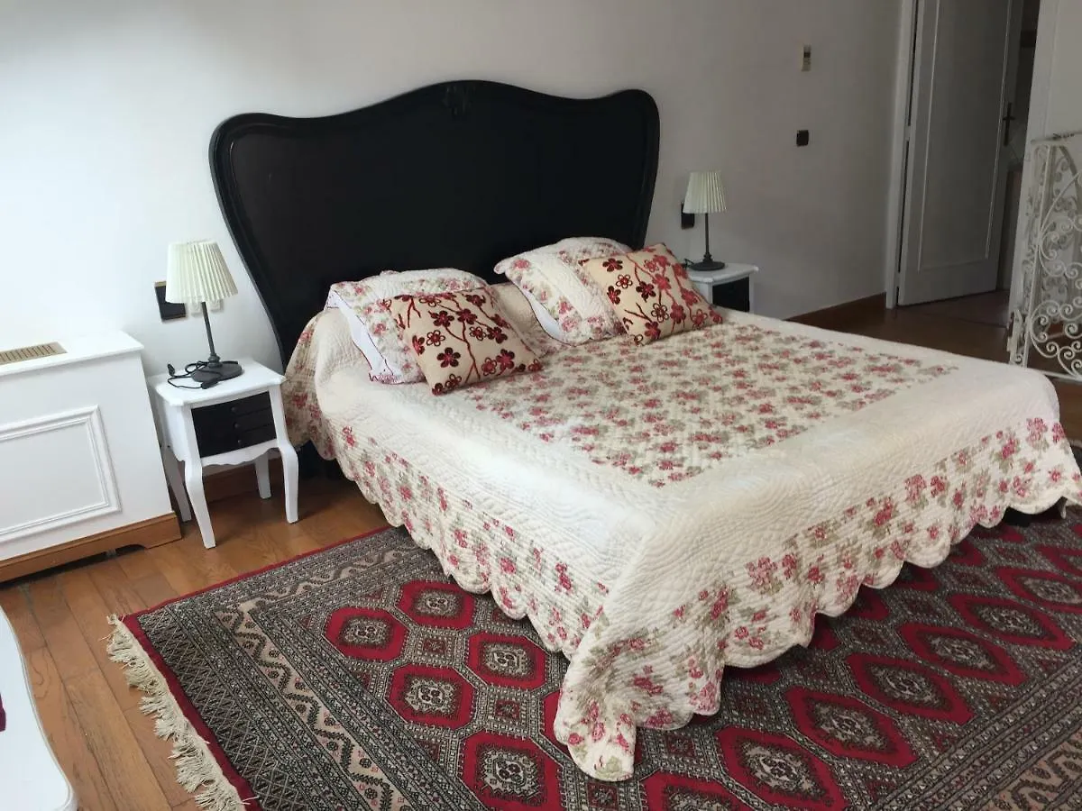 La Cardeline Villa Avignon 0*,  France